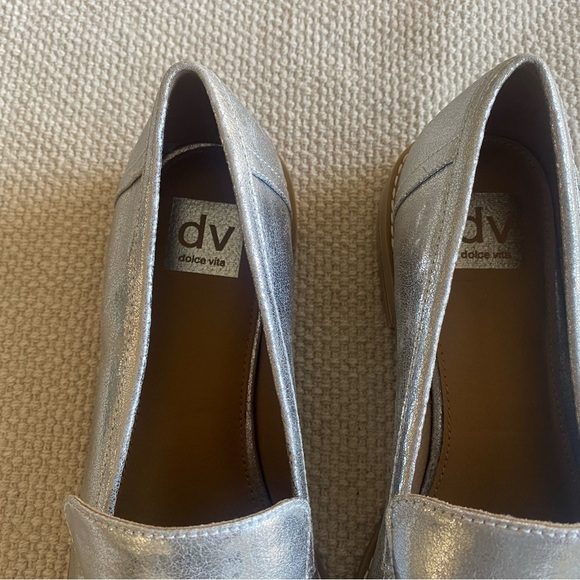 NWOT Dolce Vita Fran Loafer Silver Faux Leather Two-Toned Square Toe Sz 10M - Picture 5 of 5